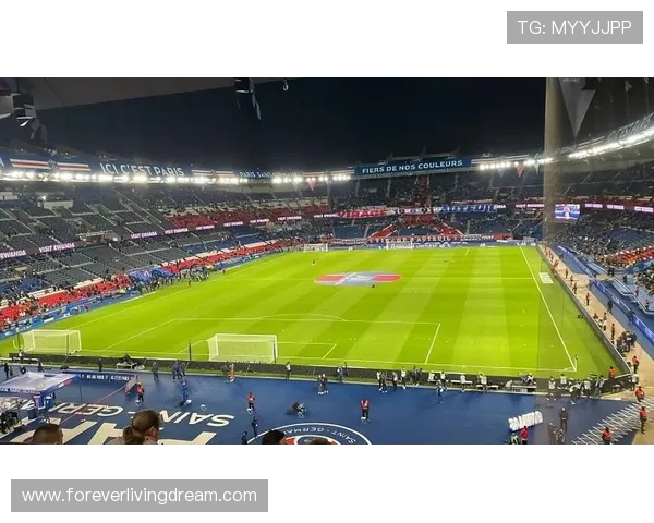 球场参观指南:热门足球场馆开放信息与游览攻略