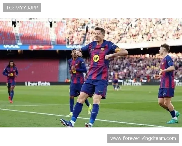 哈维离任后巴萨体系延续性承压,重建进程与成绩稳定性面临考验 哈维离任后巴萨体系延续性承压,重建进程与成绩稳定性面临考验